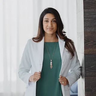 Dr. Mona Amin