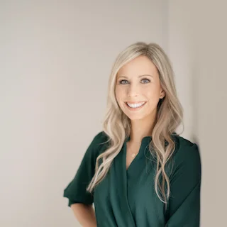 Dr. Tracy Dalgleish