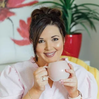 Dr. Sophie Brock