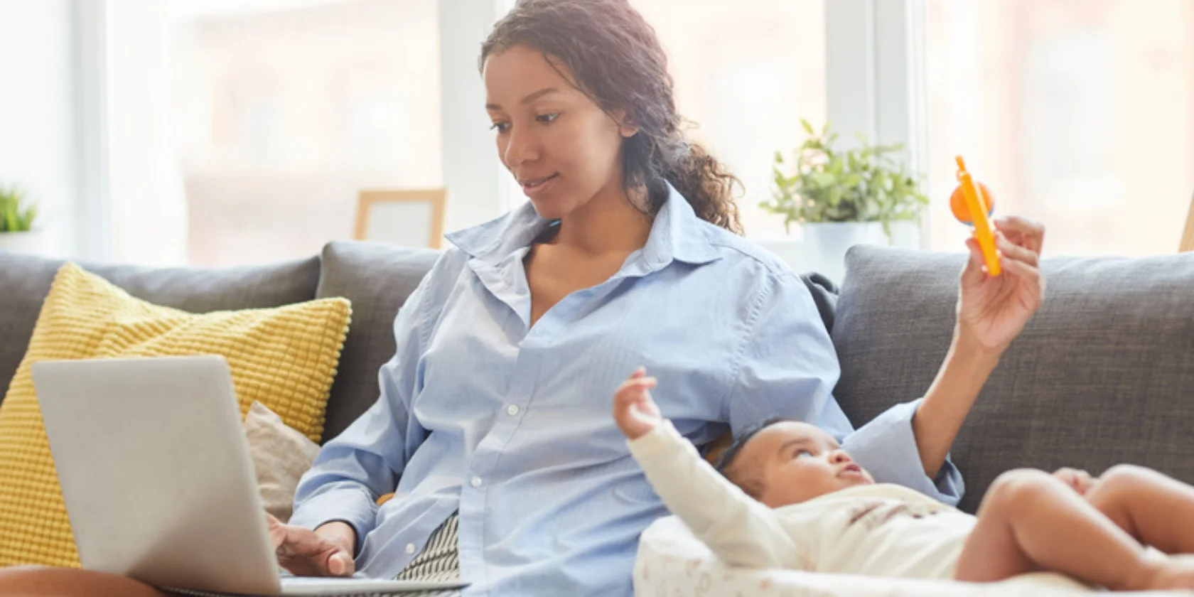 5 Benefits of Virtual Therapy for Overwhelmed Moms